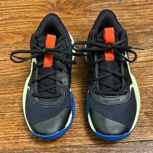 Under Armour Sneakers